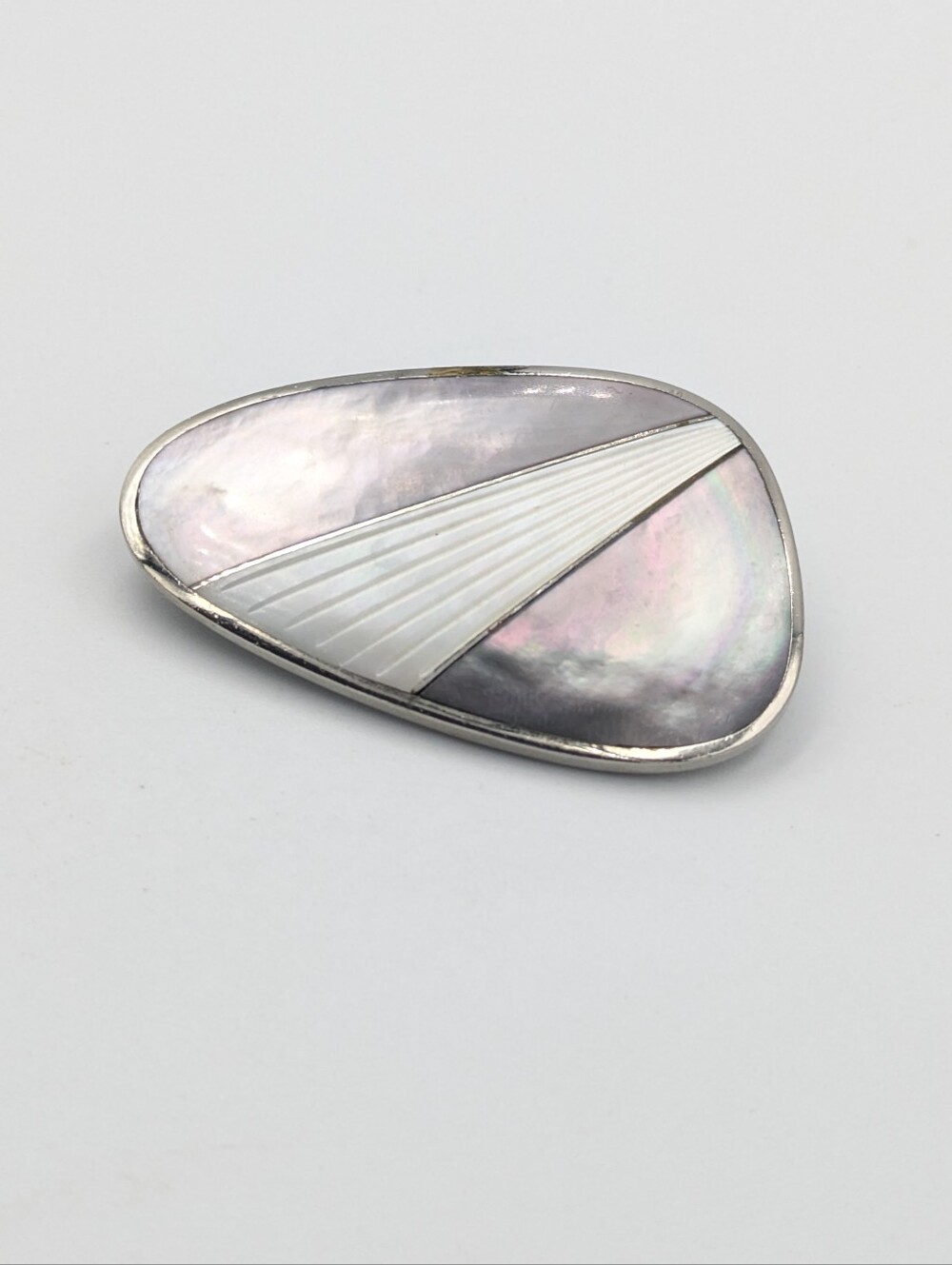 Vintage mid-century German art deco mother of pearl shell brooch pin